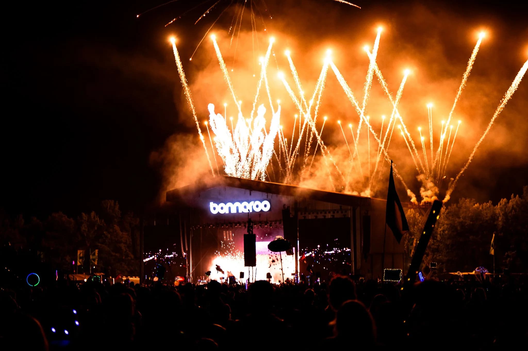Fireworks At Bonnaroo — Atlanta event and music photography by Stephanie Cousino, Smiling Eyes Media
